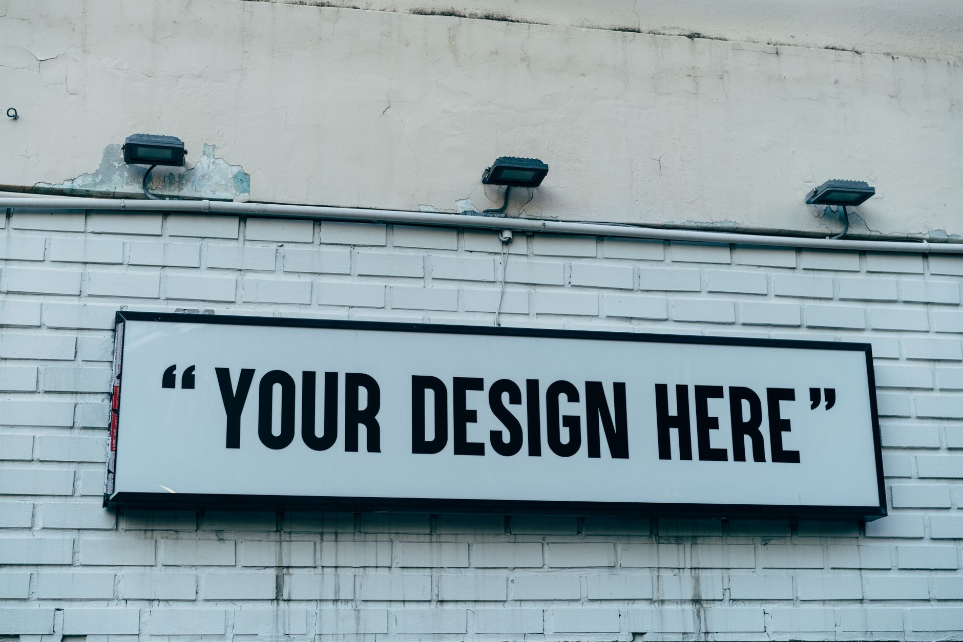 C'est quoi un slogan ? — slogan marketing créatif sur panneau