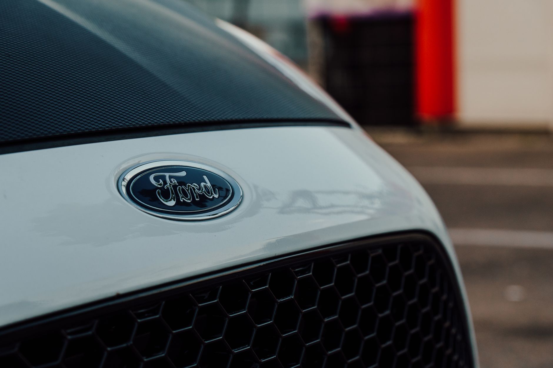 Logo Ford histoire et signification — logo Ford ovale bleu design